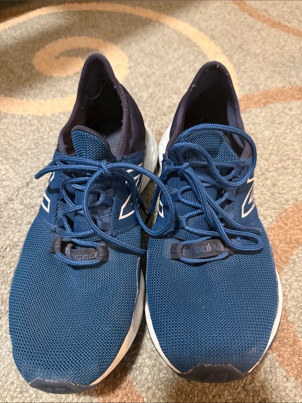 New Balance Men's Navy Blue Knit Athletic Sneakers